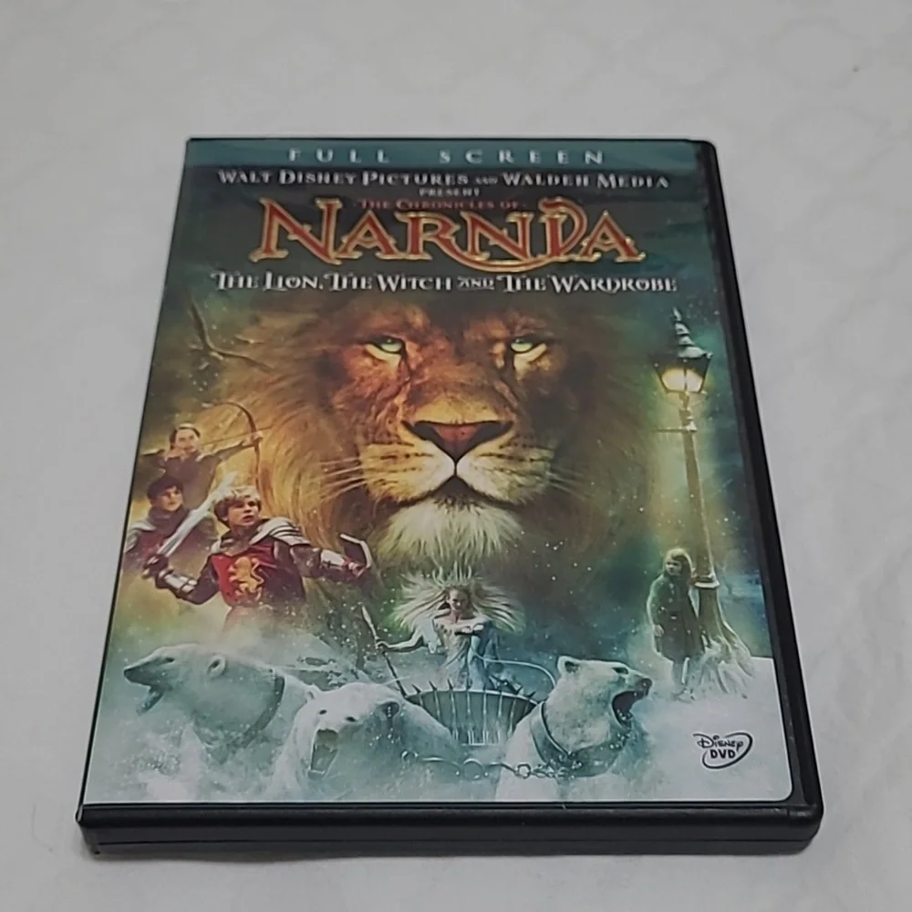 Family Movies DVD Bundle - Picture 10 of 14